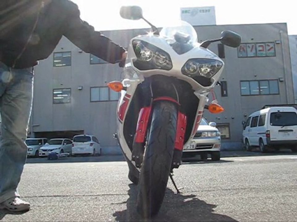 YZF-R1　HID