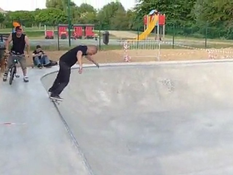 Looping à Montevrain