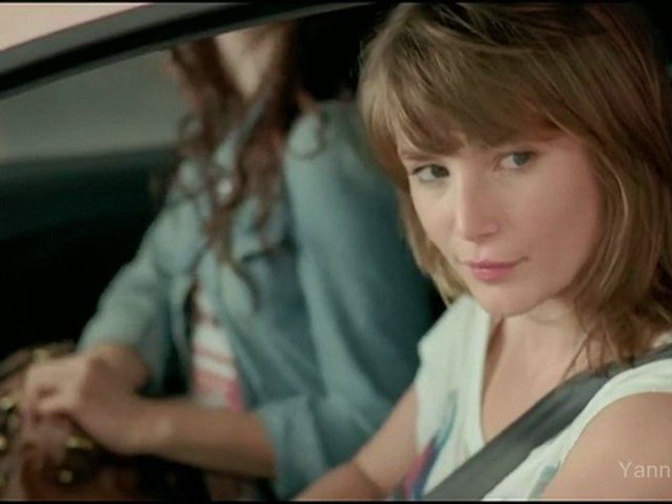 Publicité HD - Renault Twingo "MISS SIXTY" (2011)