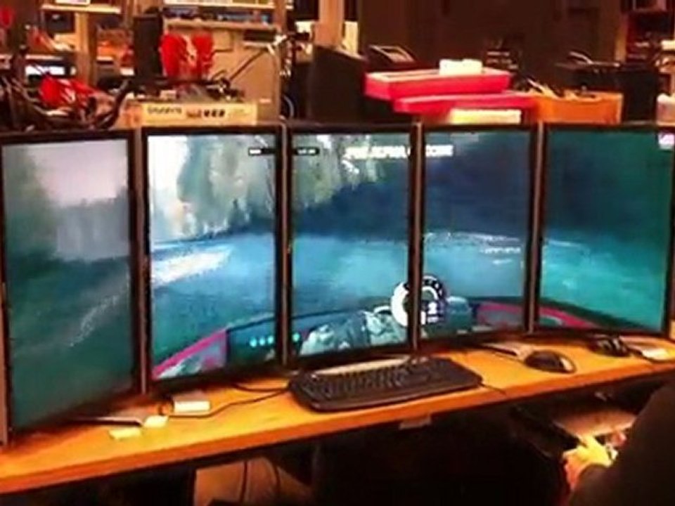 AMD Eyefinity 5x1 Dirt 3 Running on an AMD Radeon HD 6990