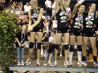 Les volleyeuses du RC Cannes au paradis de l'excellence, de l'exploit...