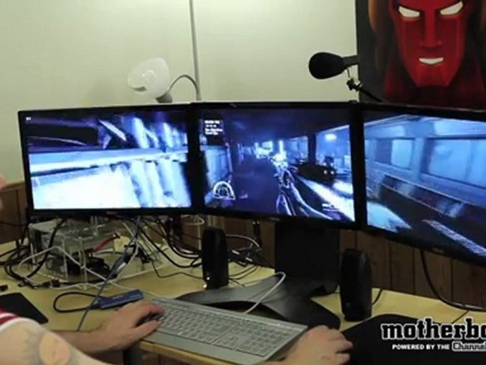AMD RADEON HD 6990 Triple Monitor Eyefinity Alien vs Predator 5040 x 900