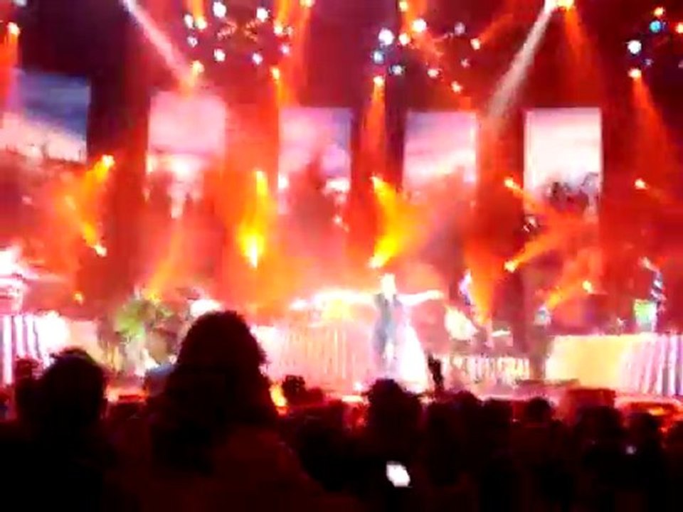 LLT Leipzig - My Cassette Player + Bee