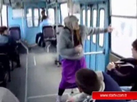 Hayrettin Çılgın Nine ve Dansı