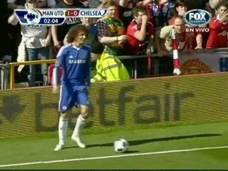 manchester united vs chelsea gol del chicharito 2011