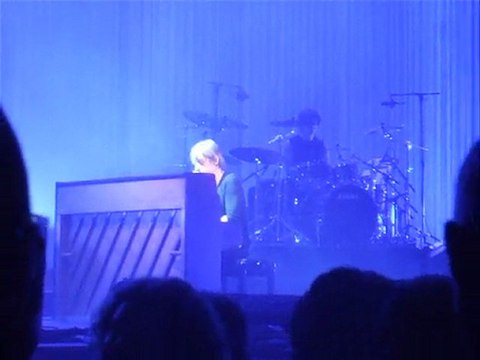 Jean Louis Aubert Zenith Amiens 1/2