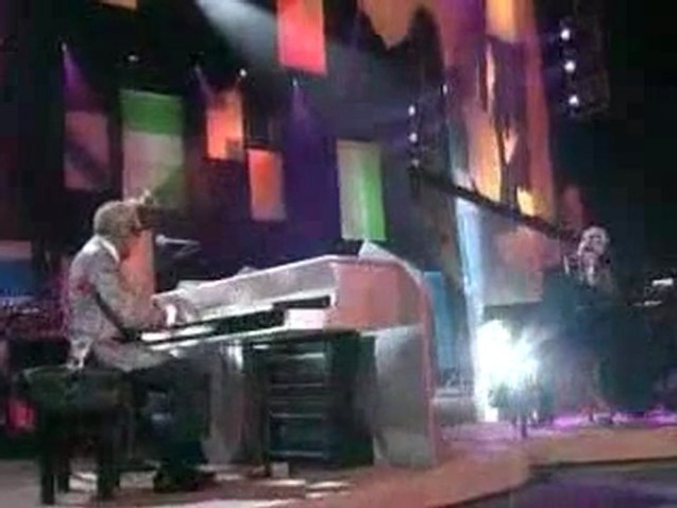 Stevie Wonder and Ray Charles living for the city 1