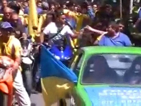 Φιέστα των οπαδών του Παναιτωλικού για την άνοδο στη Super League