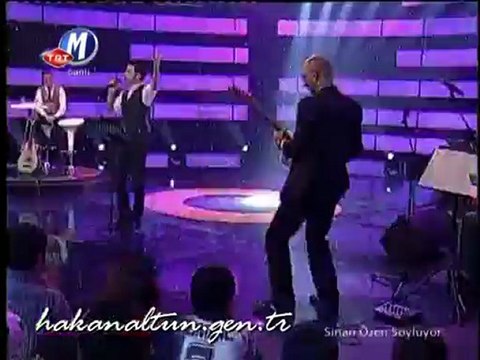 sinan özen söylüyor bir garip yolcuyum