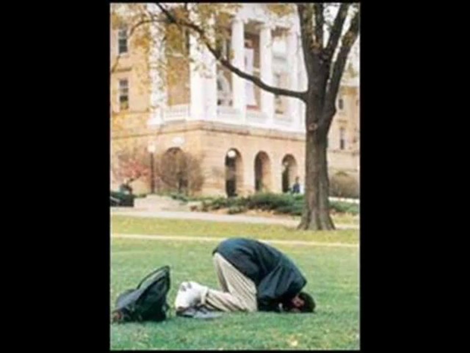 Ayat Al Kursi  Le verset du Trône en 5 styles differents par Al Afasy