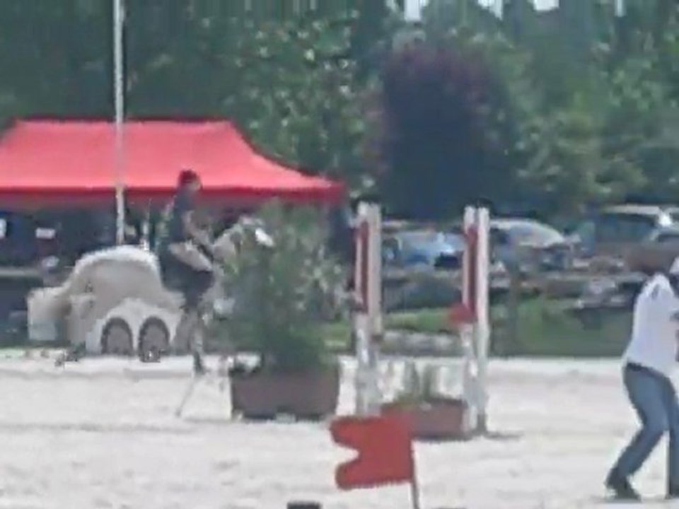 Johanna & Odyssée en club2