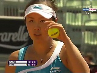 Kuznetsova ilk turda veda etti