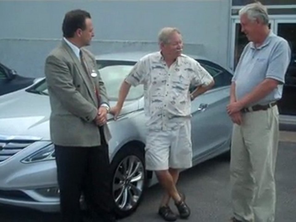 2011 Hyundai Sonata- Customer Testimonial- Fuel Economy ...