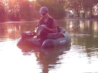 black bass en float tube