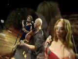 Sertab Erener, Aynur Doğan, Demir Demirkan - Güzelliğin On Para Etmez (Biriz Konseri) cafrande.org