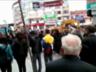 Esenler'de Liseliler Deniz Gezmiş`i Andılar!