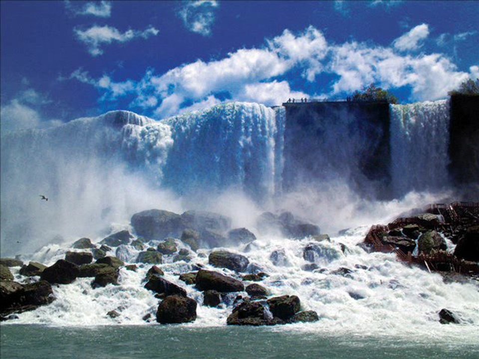 A DAY AT NIAGARA 2010