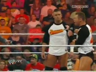 WWW.DESILINKS.CO - 9th May 2011 - WWE Raw - Part 1