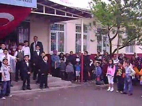 Iğdır Kazım Karabekir İlköğretim Okulu 23 Nisan Kutlamaları