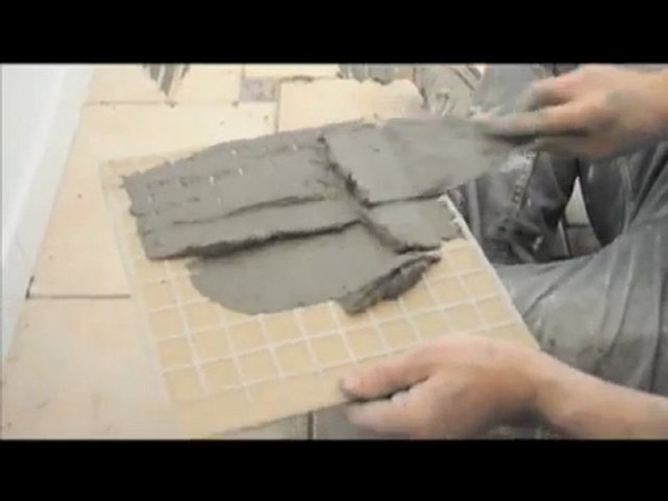 comment coller du carrelage