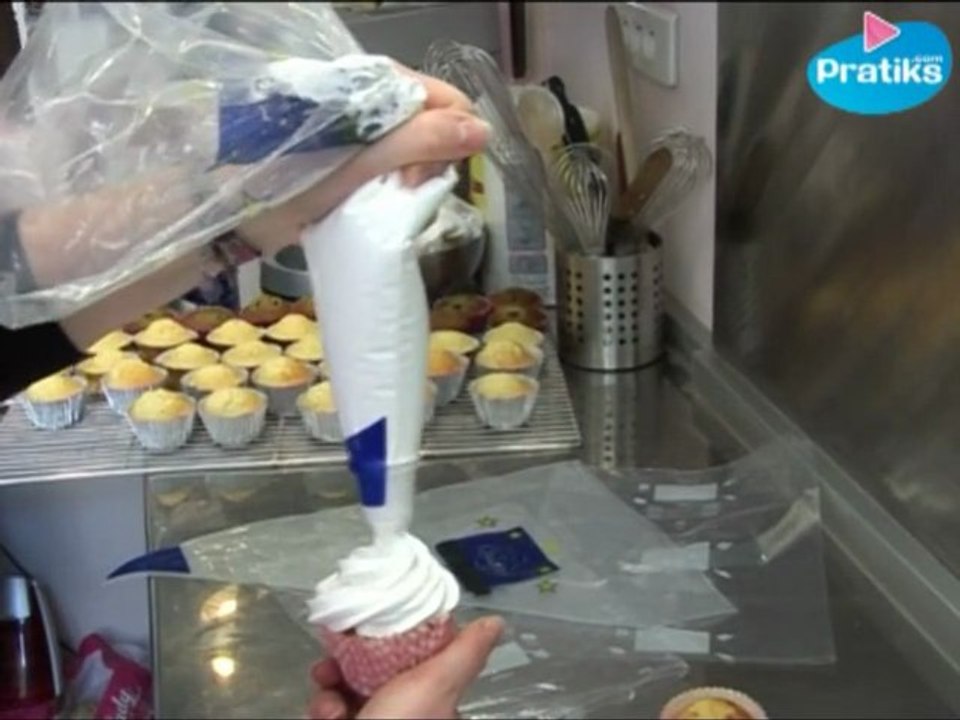 Comment utiliser une poche à douille ?