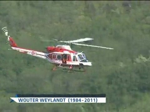 Cyclist Weylandt dies after crash at Giro d'Italia