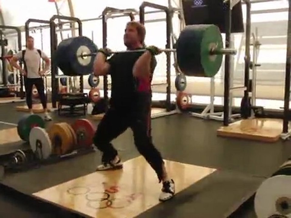 Mart Israel 180kg Epaulé debout