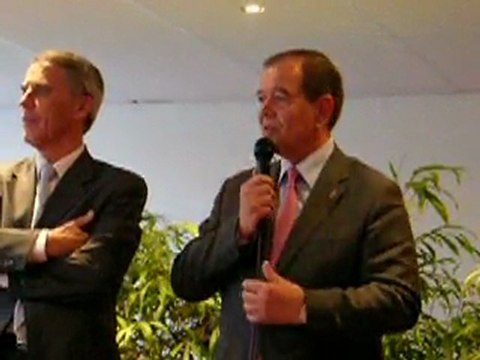 Réunion politique à Garches autour de Valérie PECRESSE (ext.1)