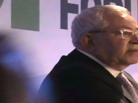 (10) - 6-7 Mayıs 2011 - Türmob' un Gaziantep te Düzenlemiş Olduğu 6. Türkiye Muhasebe Forumu (Yeni TTK' nu ve Kurumsallaşma)