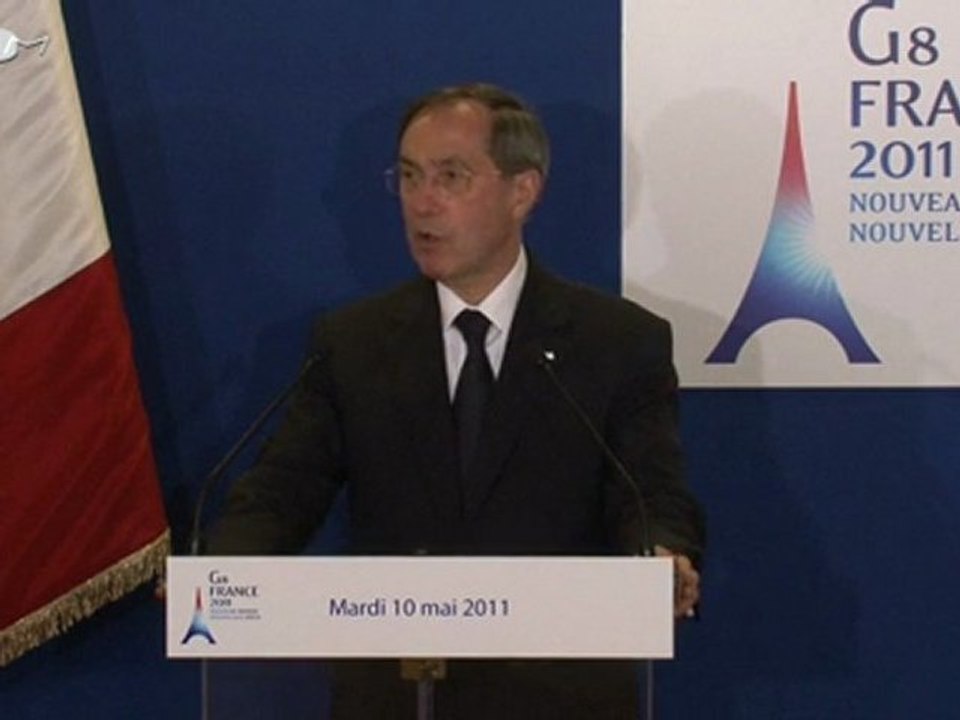 Conférence de presse lors de la réunion ministérielle internationale G8 + Drogue