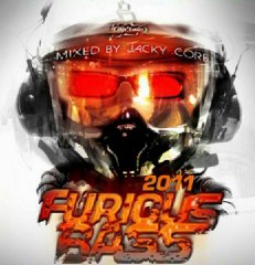 18 RONALD-V FEAT JACKY CORE - Bass From Space (WIL-R RMX)