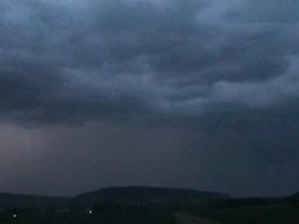 Deuxiémes orage du mardi 10 mai 2011 vers 21h00 secteur Toul.