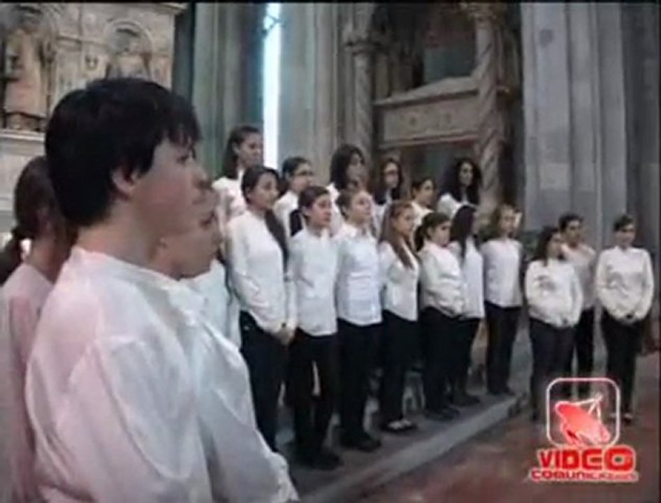 Napoli - Sepe prega per i giovani (11.05.11)