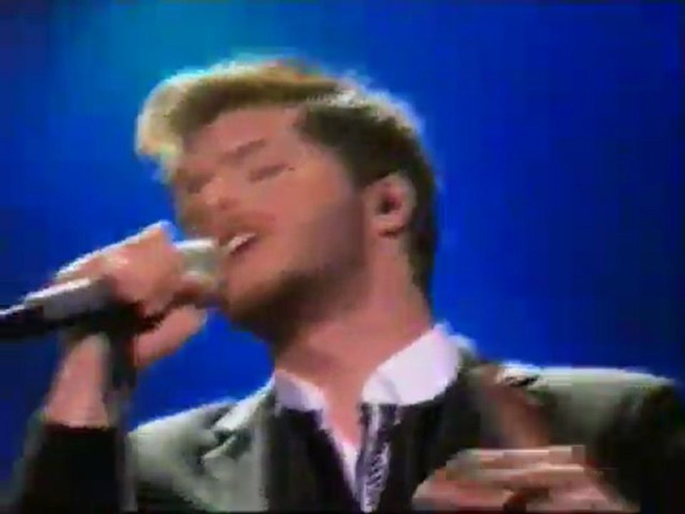 Loukas Yiorkas - Watch My Dance - Greece Semi Final Eurovision 2011