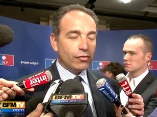 Sarkozy défend le RSA et recadre Wauquiez