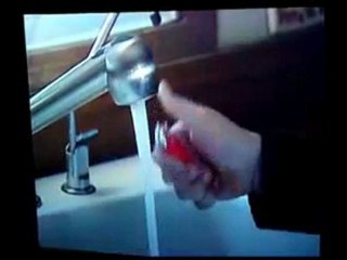 Gaz de Schiste - L'Eau du Robinet Prend Feu DANGER