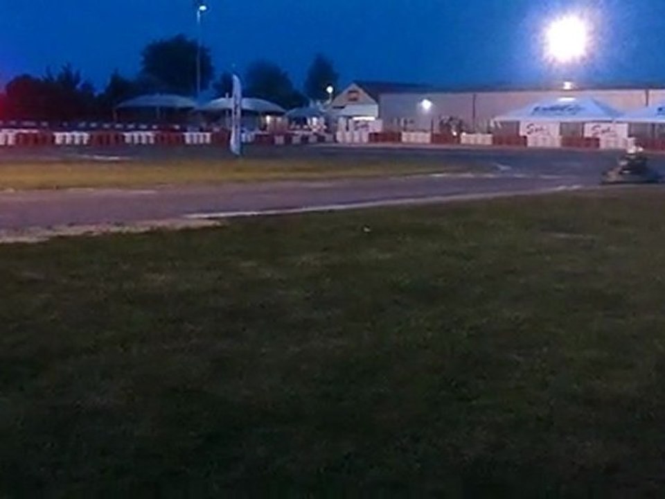 24h karting ESSEC 2011 ENIT KART - ICA Patrimoine - nuit