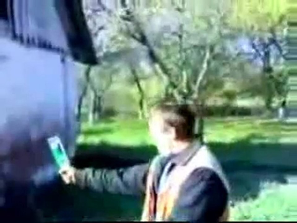 0296 - Régis Vs Bouteille en verre