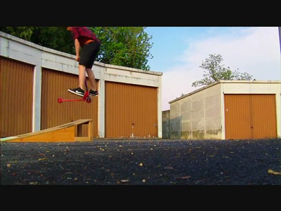 SCOOT 1 - Dylan gaimon