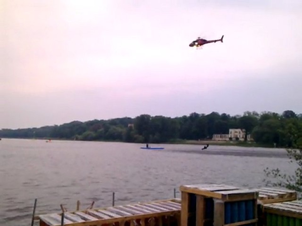 Agentennacht -helikopterausstieg- s.w.a.t.