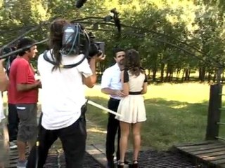 El primer beso de Antonio y Mercedes en Herederos de una venganza
