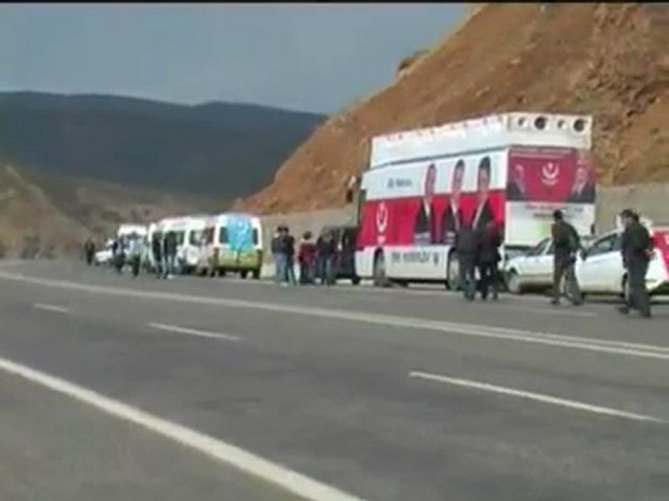 BİNGÖLLÜLERDEN BÜYÜK BİRLİK PARTİSİ MİLLET VEKİLİ ADAYLARINA MUHTEŞEM KARŞILAMA