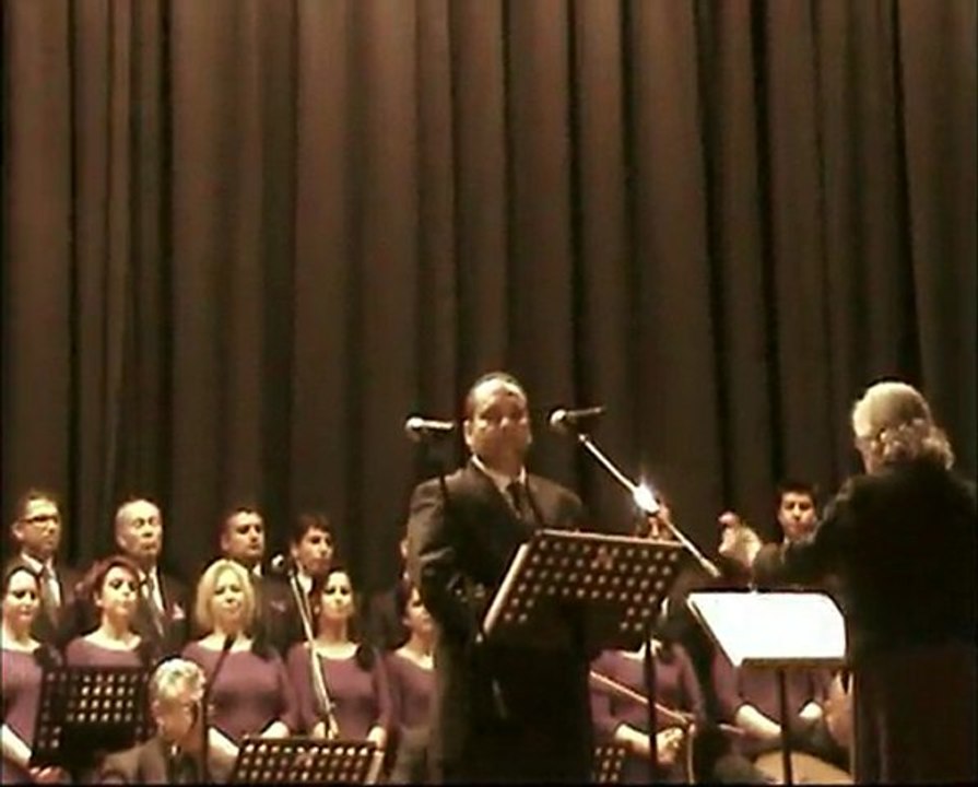 tsm koro inci çayırlı şefliğinde mehmet özdemir müthiş yorum Bir göz aşinalığı var