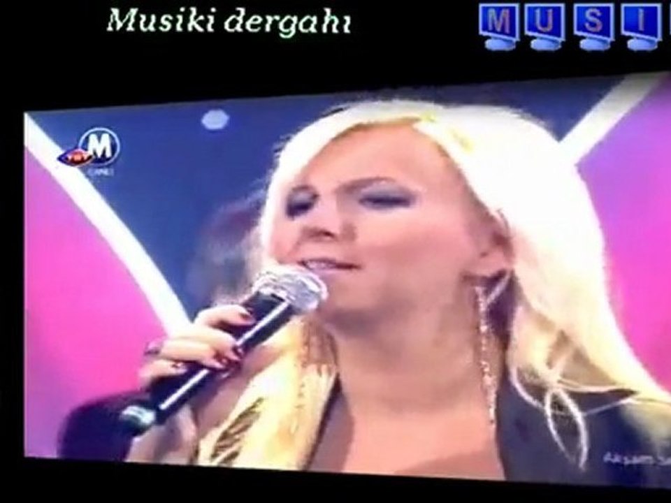 Ayşe İnak Ekiz - Sakın Bir Söz Söyleme Yüzüme bakma sakın.HD