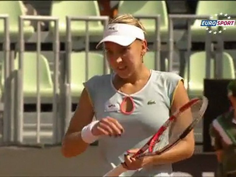 Jankovic kısa kesti