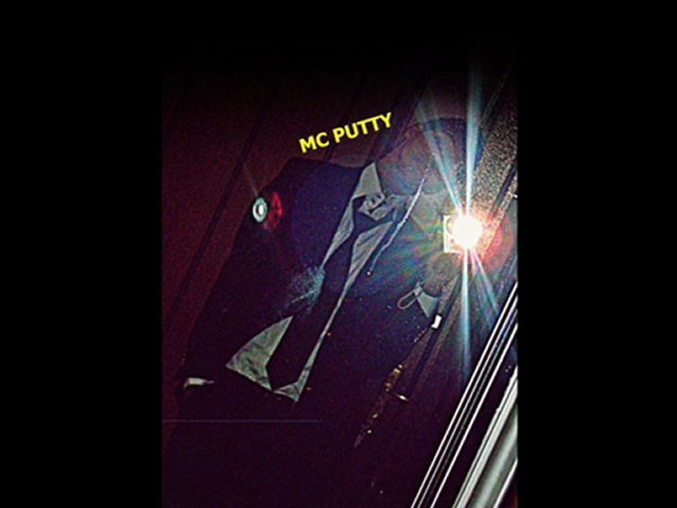 o6Rapmekan Ft Mc Putty - Deli Gibi Özledim Anne