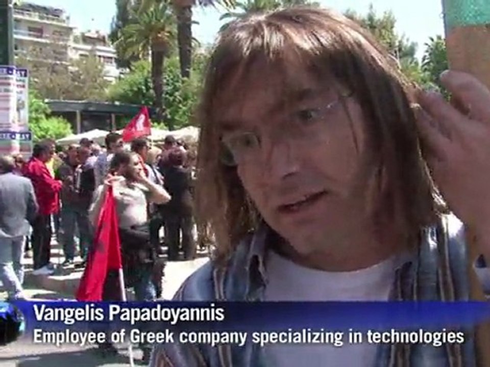 Greeks protest against austerity measures