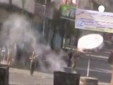 La policía abre fuego contra los manifestantes en Yemen