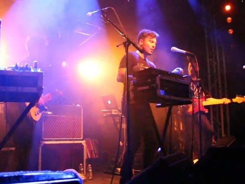 Young Empires - Let you sleep tonight  / live in Paris @ La Flèche d'or