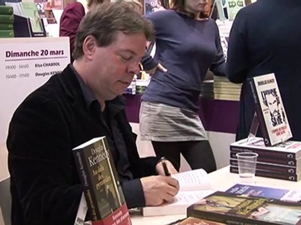 Douglas Kennedy - À vous de lire !